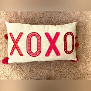 XOXO Decorative Pillow with Red and Pink Accents and tassels -OS